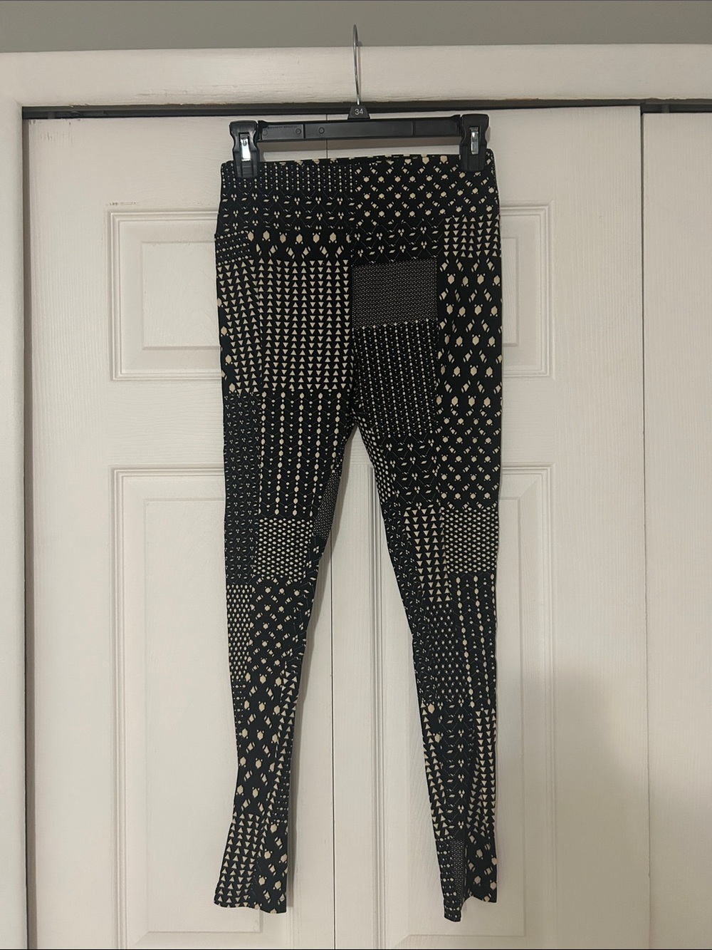 LuLaRoe Black and Cream Patchwork Print Leggings